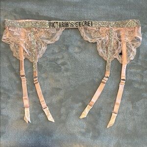 Victoria's Secret Blush Lace Garter Belt